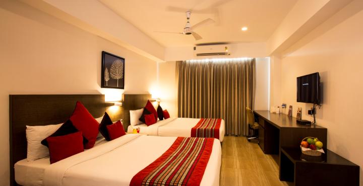 Summit Milestone Hotel & Banquets